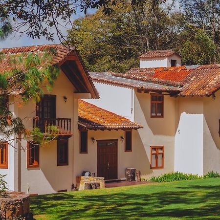 Cortijo La Casona Hotel San Cristobal de las Casas Bagian luar foto
